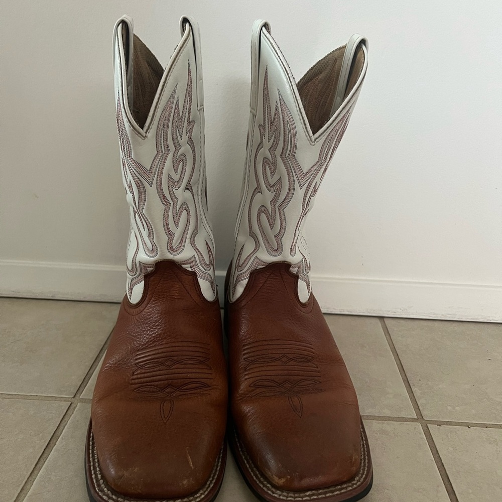 LAREDO men’s boots size 9 D